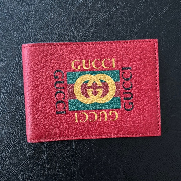 Gucci Other - Men’s Gucci Bifold wallet